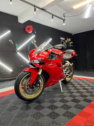DUCATI SUPERBIKE 1199 PANIGALE DUCATI SUPERBIKE 1199 PANIGALE